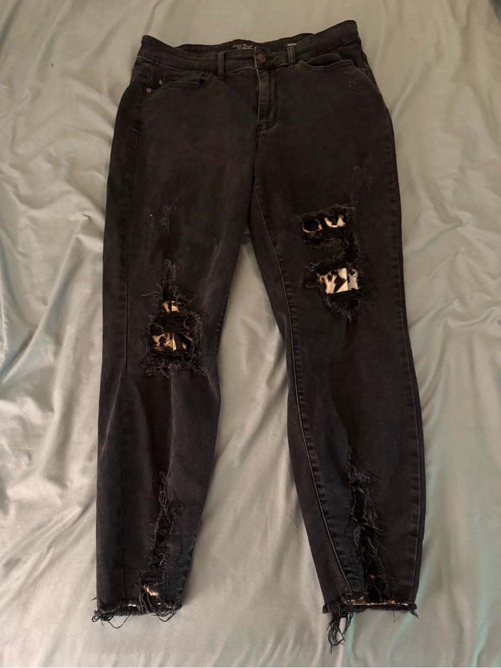 Judy Blue Black Destroyed Leopard Patch Skinny Jesus